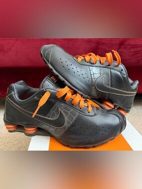 Nike Shox 2009 Black Orange Y2K Size 9.5 🔥 Rare